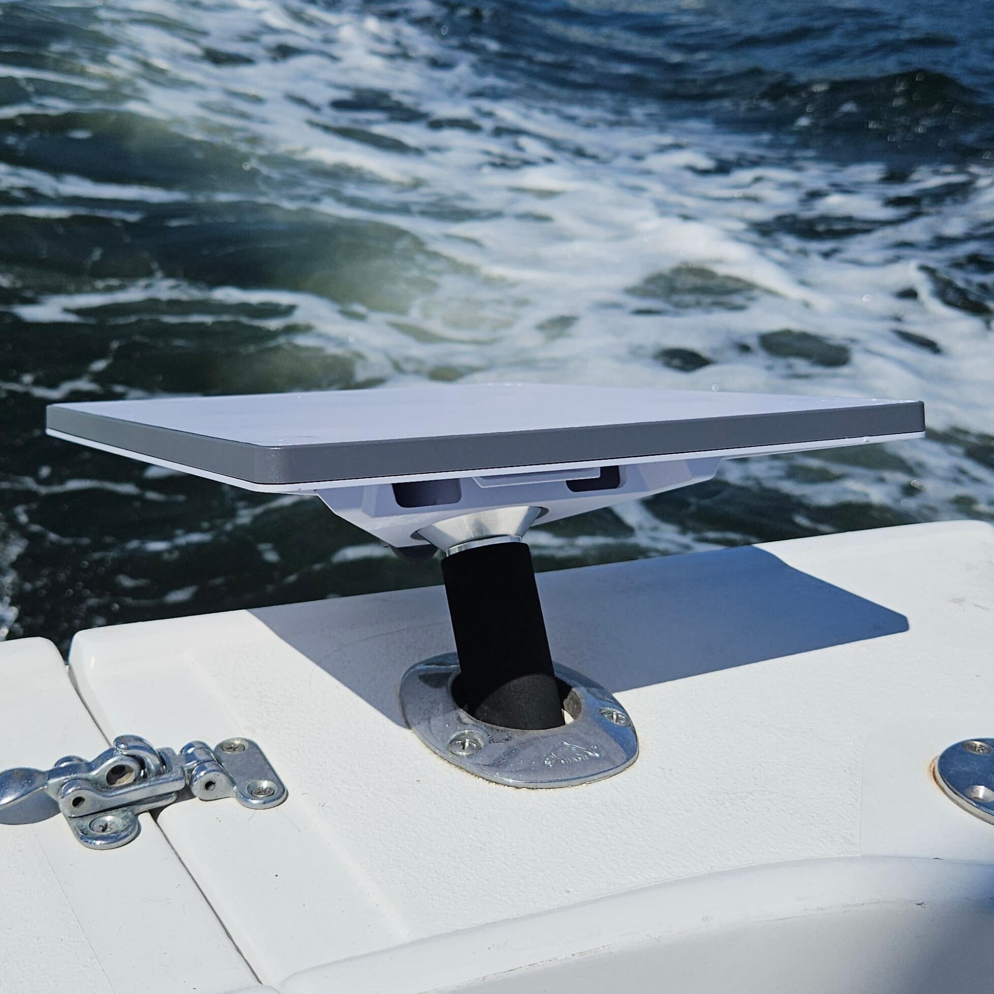 Starlink Mini em barco de pesca